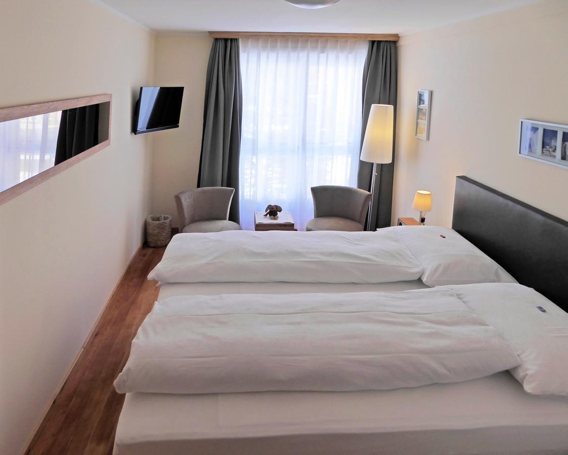 Hotel Engadinerhof Понтрезина Екстериор снимка